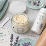 Crème pour peau seche : baume hydratant et routine apaisante sur peau
